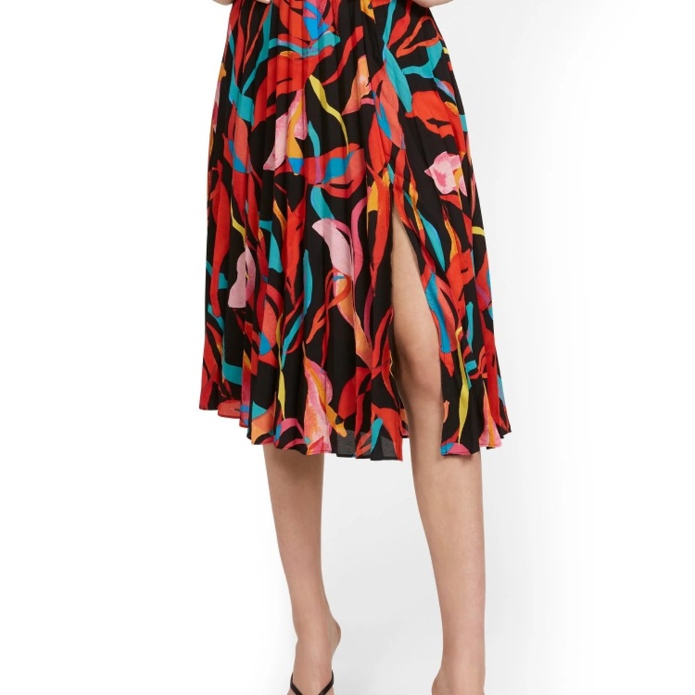 New York & Company Colorful Skirt